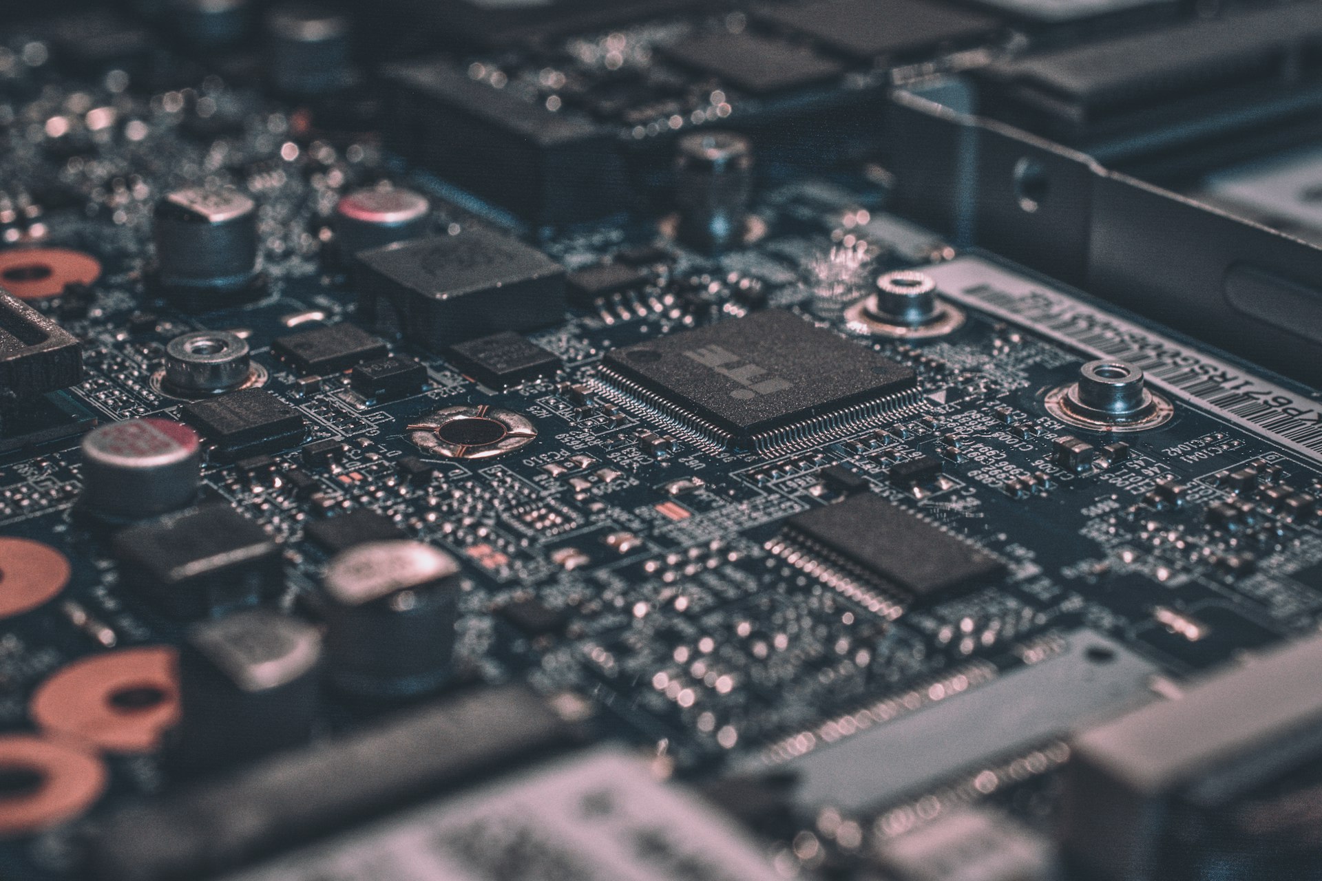 MCOps Data Platforms